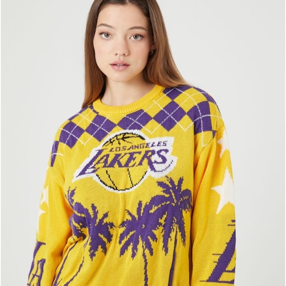 Lakers Sweater from Forever 21,sized large - Picture 1 of 3